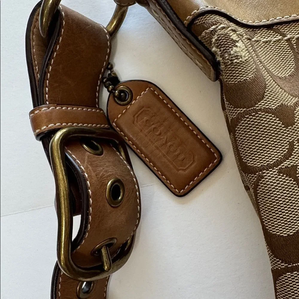 Vintage Coach Signature Crossbody Shoulder Bag